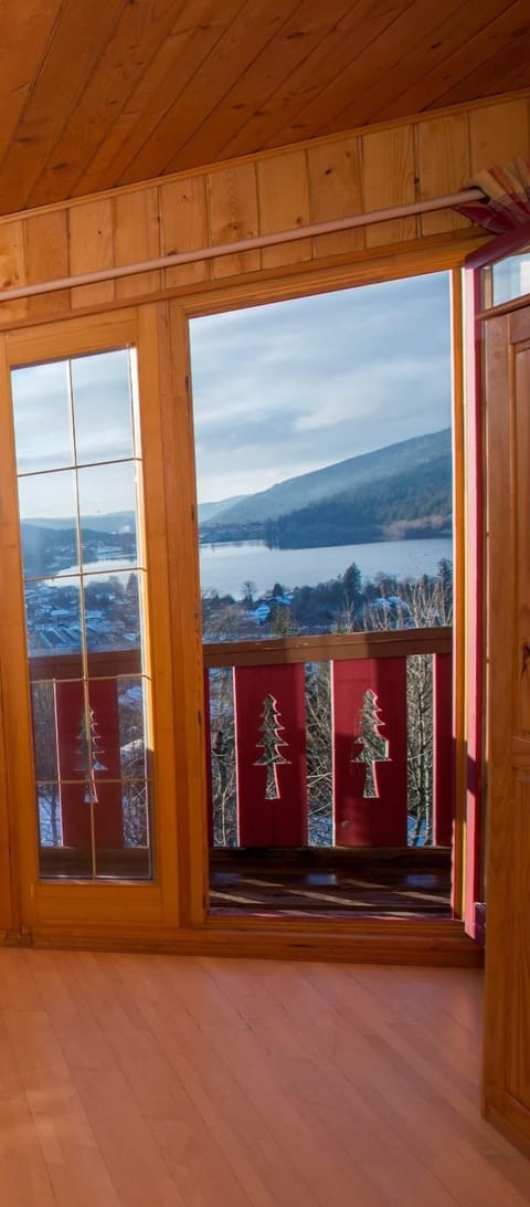 93d72e2d-bbec-4784-9b19-a12135f8d78f