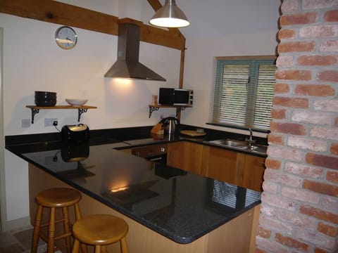 Cottage 3 self catering kitchen