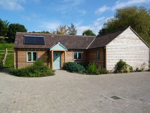 cottage 3