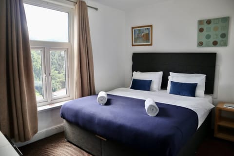 Superking Bed - ensuite room