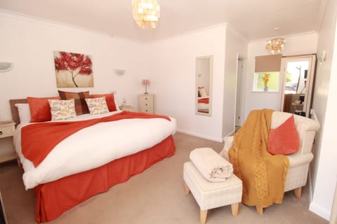 Cottage room 2 