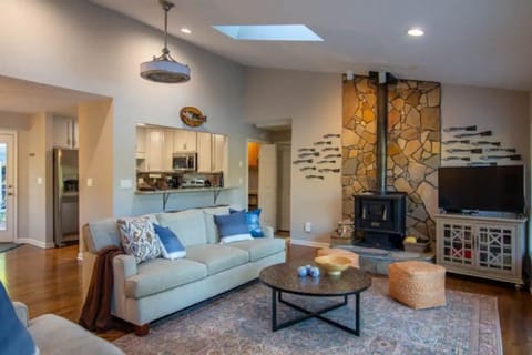 Down-filled sofas and sun-lit spaces.