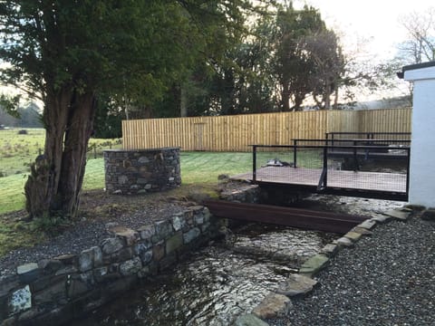 Leny Lodge Bridge to Rear Garden