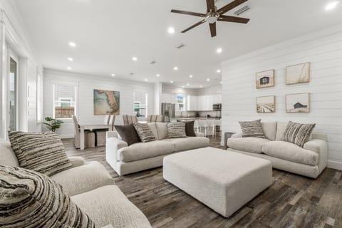 Spacious Living and Dining Area On 1st Floor