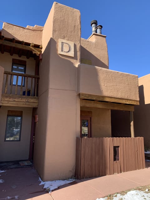 Exterior View of Unit