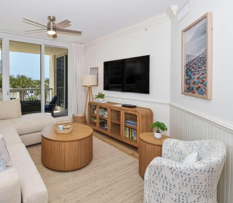 Silver Shells St. Lucia 301 - Living Area
