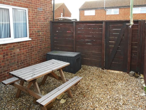 Sitting-out-area | Bonnieville, Hunstanton