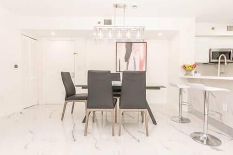 0da68c6d 664c 4567 9664 bb6c7174f29d