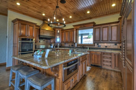 Fully stocked kitchen