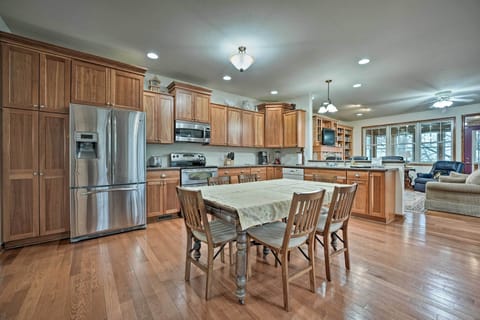 Fully Equipped Kitchen | Cooking Basics