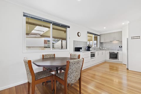 Renovated kitchen, fridge, table seats 6. High chair available. 
