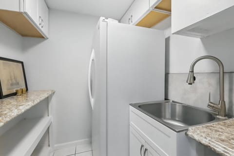 Downstairs Kitchenette