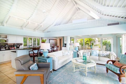 Living Room Area Overlooking the Pool