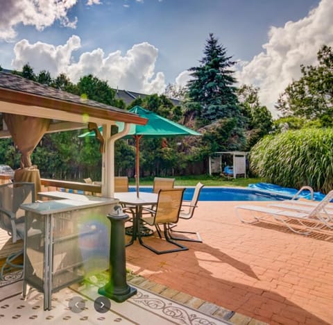 Outdoor Hot Tub