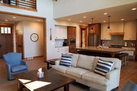 Great Room & Kitchen