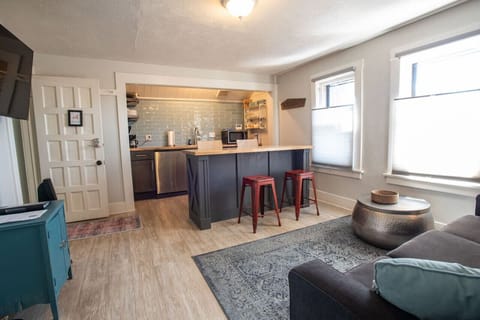 A welcome eating and cooking space.