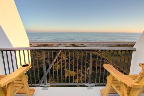 Walk out from the living room to the best view in the complex!