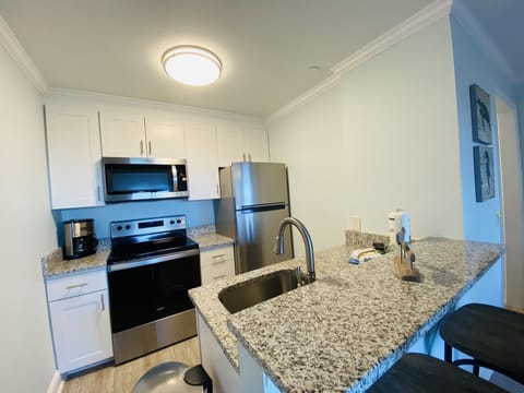 Fully stocked kitchen with brand new appliances