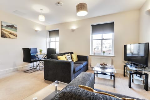 Living Room / Lounge