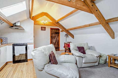 Tack room lounge/kitchen