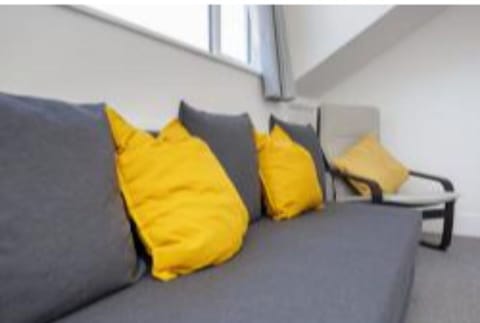 Living Room / Lounge