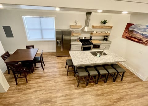 Fully equipped kithen with seating at the island or dining table. 