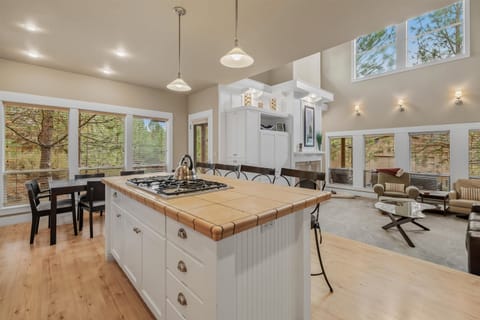 Fully equipped kitchen