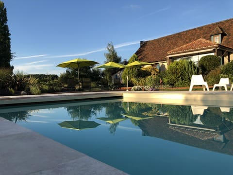 Pool (Outdoor)