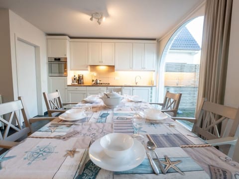 Table, Furniture, Property, Tableware, Chair, Building, Wood, Dishware, Kitchen & Dining Room Table, Textile