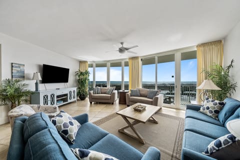Caribe Resort D413 Living Room