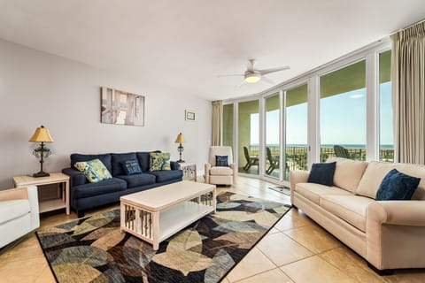 Caribe Resort D816 Living Room