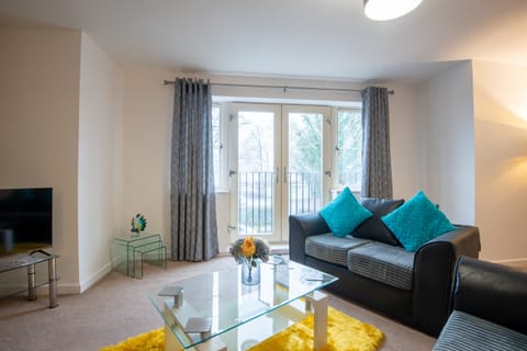Living Room / Lounge