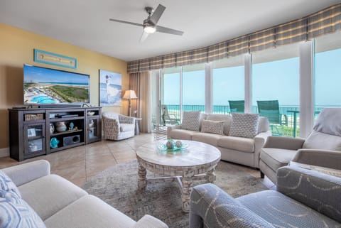 Caribe Resort C1112 Living Room