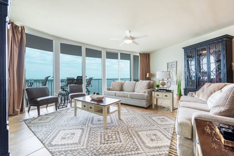 Caribe Resort D1205 Living Room