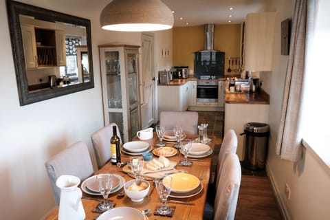 Open Plan Kitchen & Dining Area