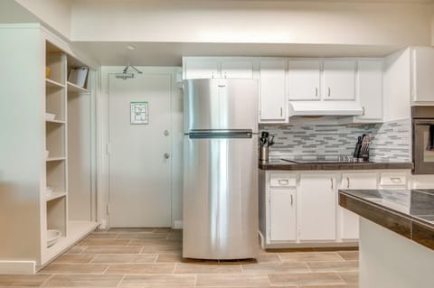 Fully Equipped Kitchen | Cooking Basics | Knife Set | Drip Coffee Maker