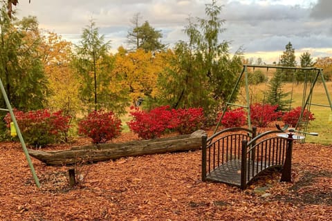 Home Exterior | Fire Pit | Deck Seating