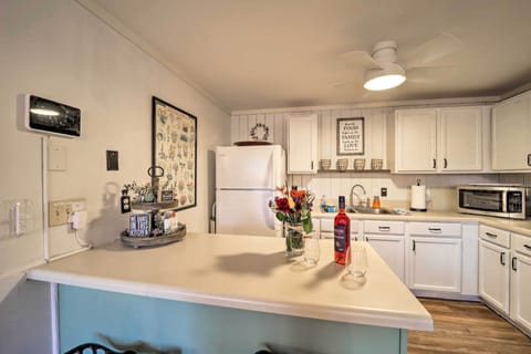 Kitchen | Cooking Basics Provided