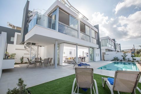Protaras Holiday Villa BP3, 3BDR Villa Close the beaches and amenities