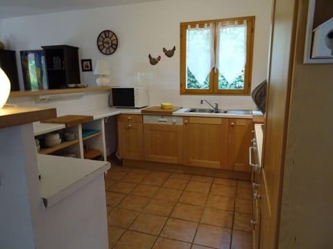 Kitchen area