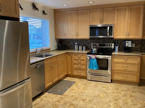 Large fully outfitted kitchen.