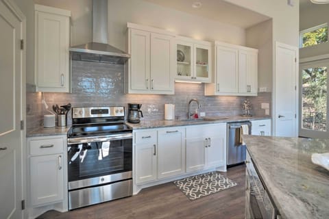 Kitchen | Drip Coffee Maker | Dishwasher