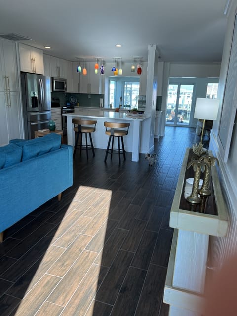 Welcome to My Only Sunshine...the sun lights the way...