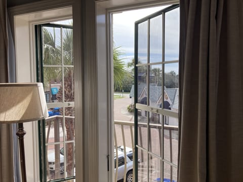 Front and center view of Pavilion
Listen to LIVE local musicians!