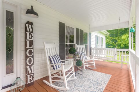 Twin Bed Swing, rocking chairs and hanging swing on the huge front porch!