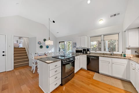 Large kitchen with eat in dining area