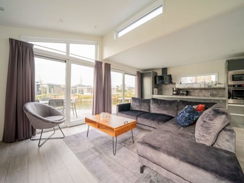 Couch, Furniture, Table, Comfort, Interior Design, Plant, Living Room, Flooring, Wood, Building