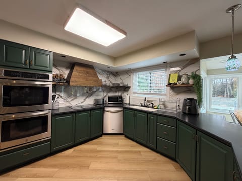 Dishwasher, toaster, blender, air fryer, crock pot and microwave provided