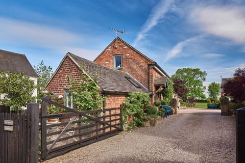The exterior of The Old Forge, Peak District