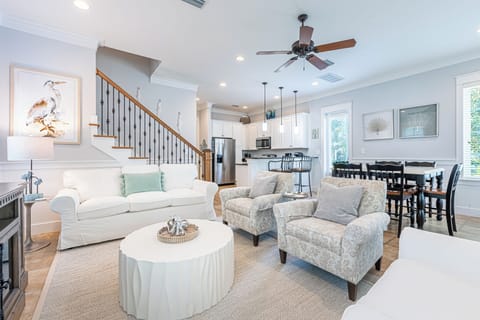 Open Concept Living, Dining, and Kitchen Areas